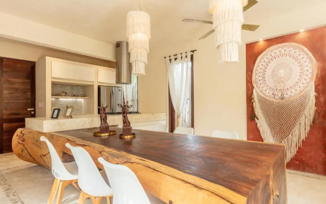 Casa Punta Coco & Beach Club