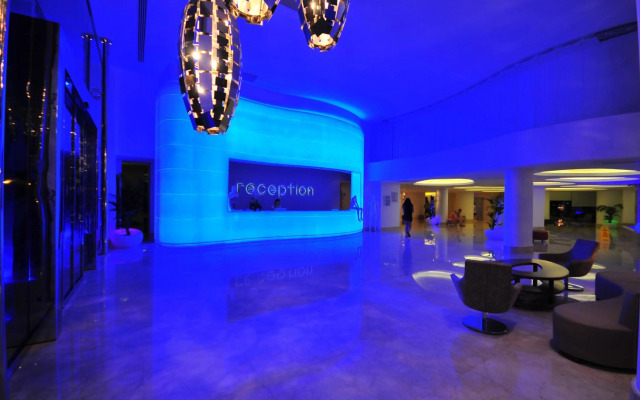 Blue Bay Platinum Hotel