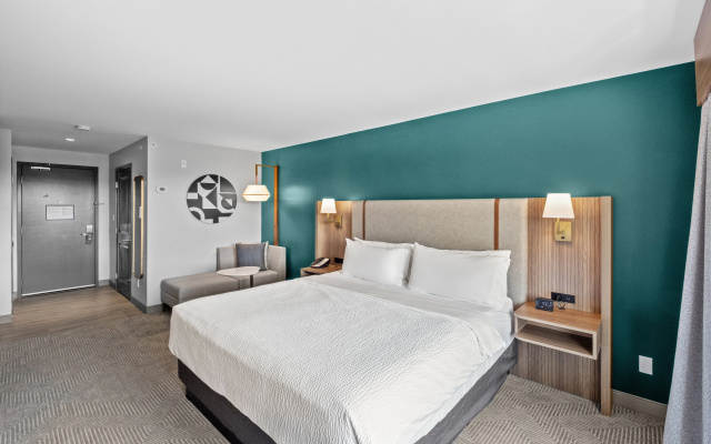 Holiday Inn Hotel & Suites Surrey East Cloverdale by IHG