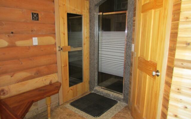 Chef's House Okanagan by Elevate Rooms