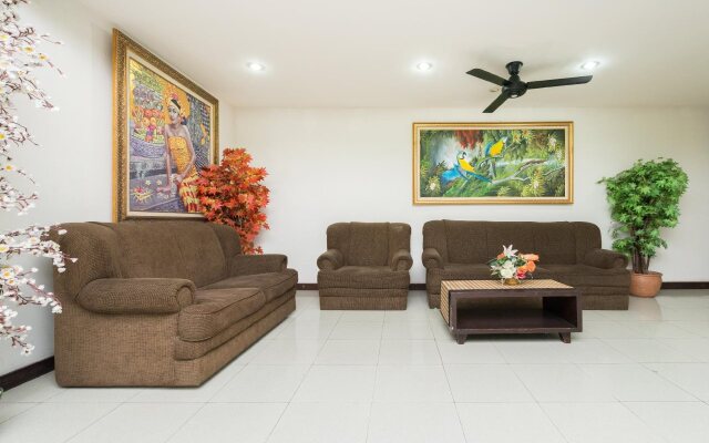 Grand Santhi Hotel