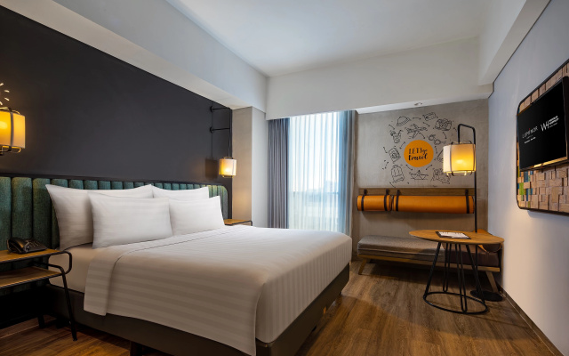 Luminor Hotel Purwokerto - Image 2