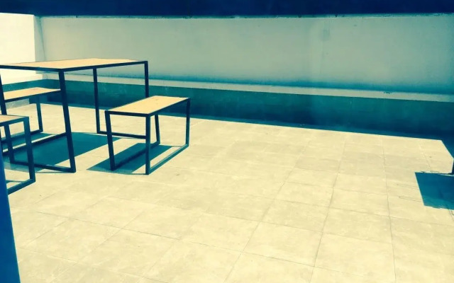 Warner Beijing SunThirsty Apartment