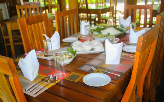 kumbura eco lodge
