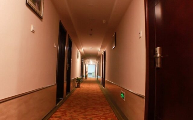 GreenTree Alliance Jiangxi Nanchang Nanchang Bridge Fusheng South Road Hotel