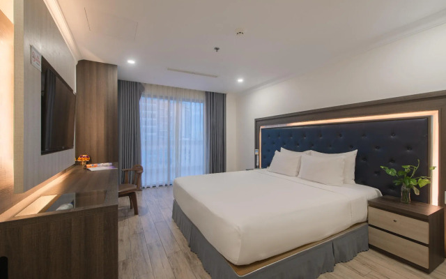 Seven Seas Hotel and Apartment