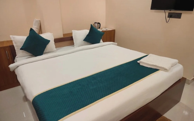 Pavitram Hotel & Banquet