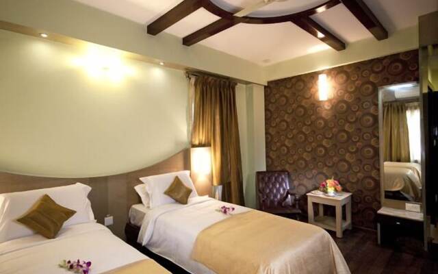 Grandeur Luxury Suites