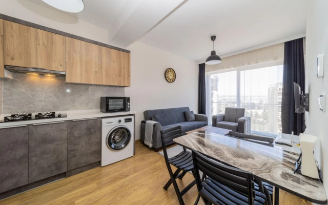 Superb Flat With Shared Pool in Kepez