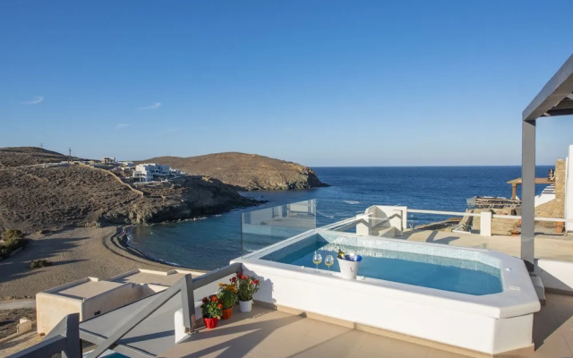 Myrsini's Luxury Suites