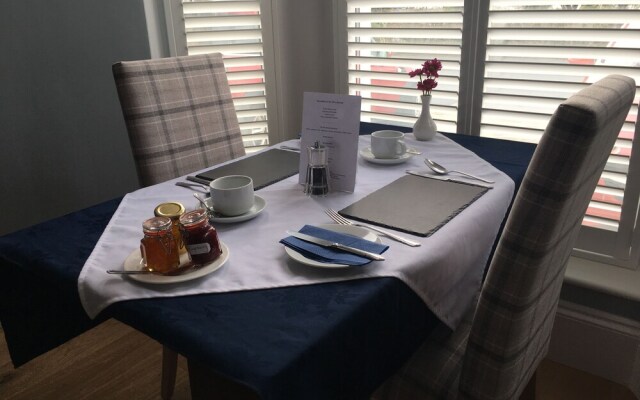 Woodlands Guest House