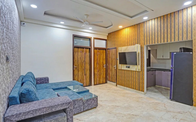 Fabhotel Shubh Palace