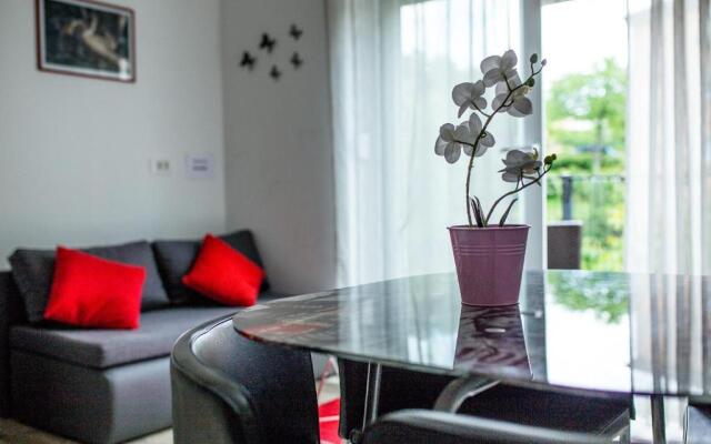 Studio Apartman Nina