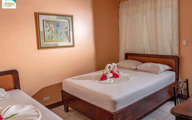 Hotel y Cabinas El Coral