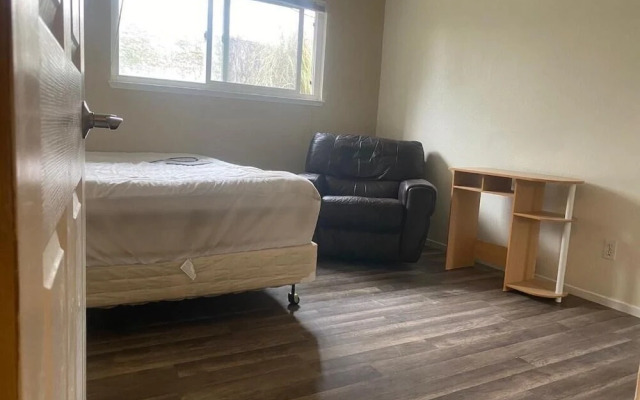 WHOLE Family - Rosemont - Hostel