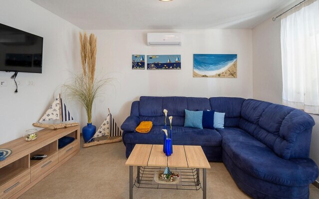 Amazing Home in Sikici With Wifi and 4 Bedrooms