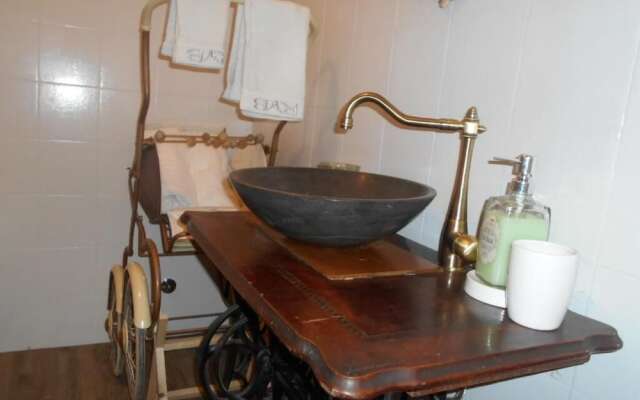 La Maison Des Artistes