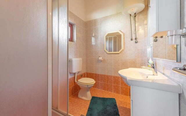 Amazing Apartment in Nin With 2 Bedrooms and Wifi