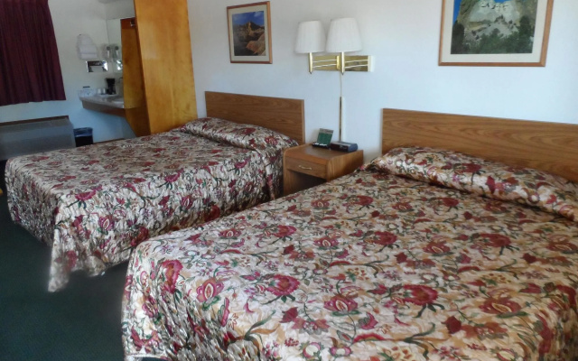 Dollar Inn Hot Springs