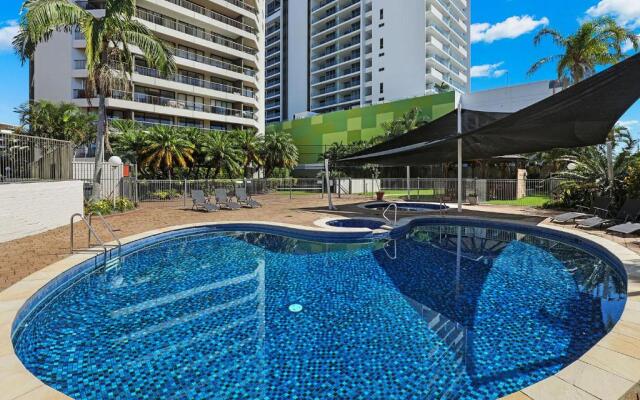 Palmerston Tower on Southport Broadwater