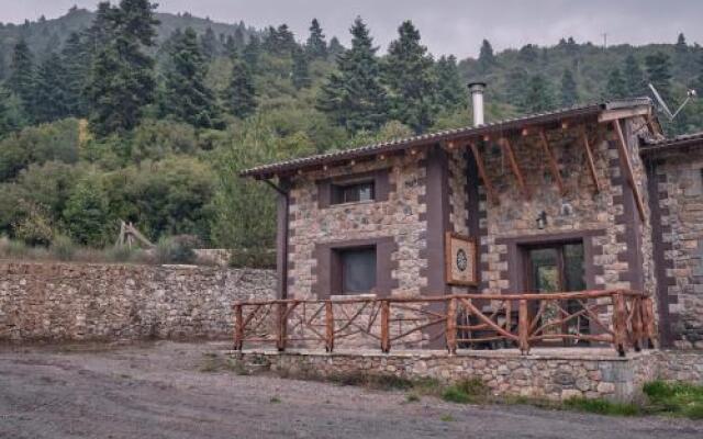 Chalet 1 Bedroom 1 Bathroom - Kalavryta