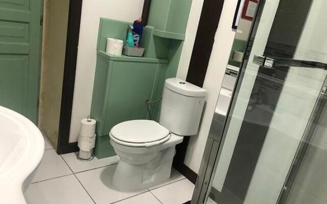 La Ferme Studio Apartments