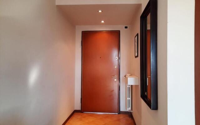 TOGLIATTI 1 BUSINESS APARTMENT by ITALYVING