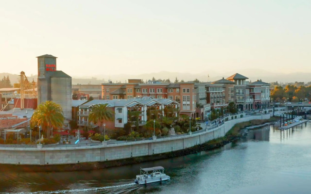 Napa River Inn