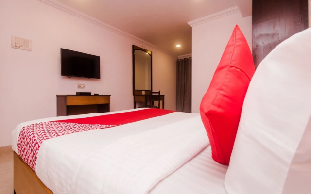 Hotel Palm Star By OYO Rooms
