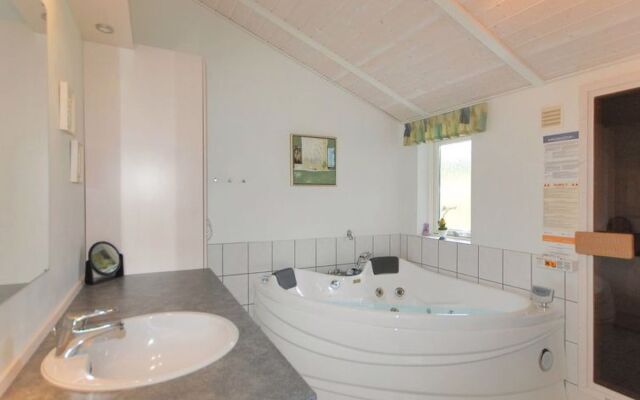 "Vivina" - 700m from the sea in NW Jutland