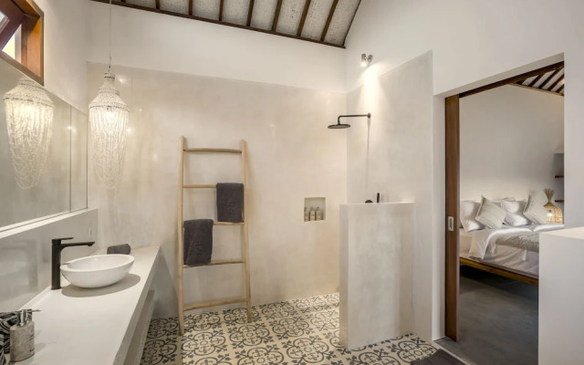 Villa Parasol by Alfred in Bali