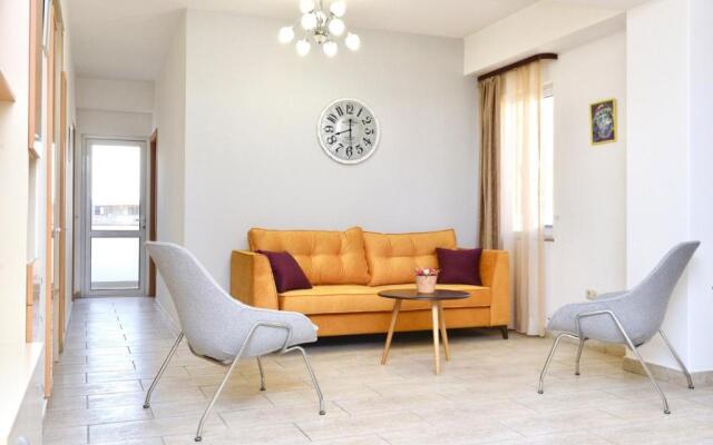 Stay Inn Apartments on Buzand 53-55 street