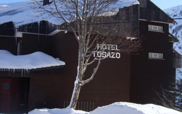 Tobazo Hotel