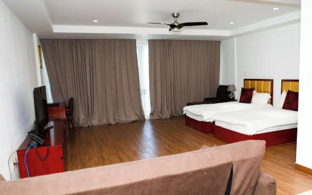Kings Pavilion Suites Hotel