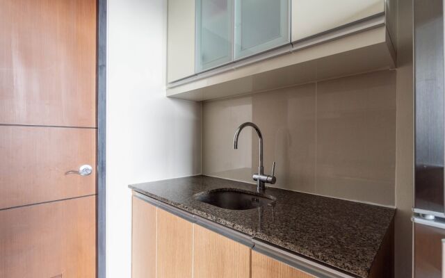 Luxury 2BR Gem in One Uptown, bgc