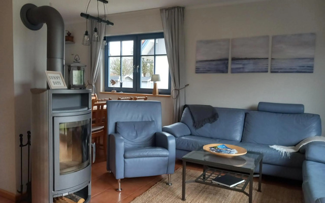 FERIENHAUS SOMMERTRAUM - KINDERFREUNDLICH - 3 Schlafzimmer, Garten, Bad und G-WC, Kaminofen