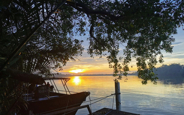 Sabak Awor Resort
