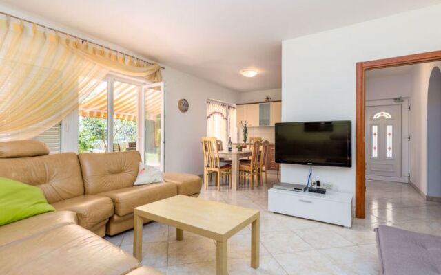 Apartment Silva Fažana/Peroj