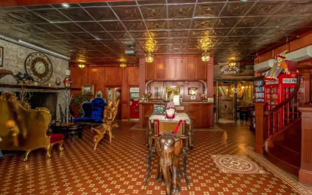 Adventure Suites
