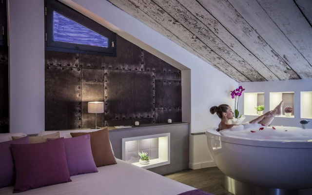 Viol Boutique Rooms