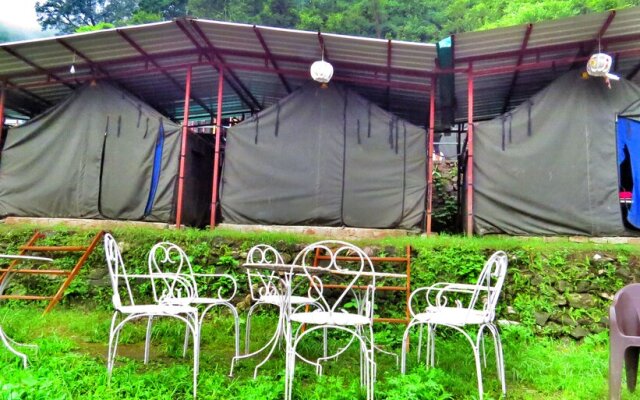Camp In Rishikesh