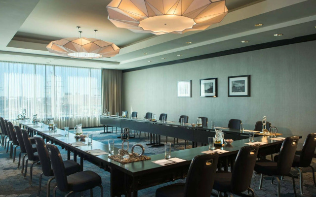 Renaissance Baltimore Harborplace Hotel