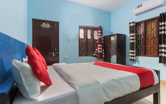 Oyo 46929 Royal Blues