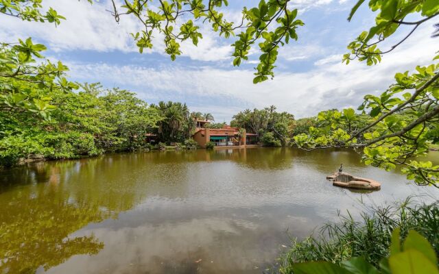 San Lameer Villa Rentals  2845