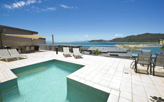 1 Bright Point Apartment 1402