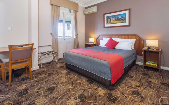 Quality Hotel Bayswater