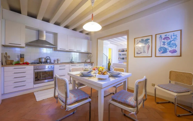 Villa Faccioli Bosso With Shared Pool