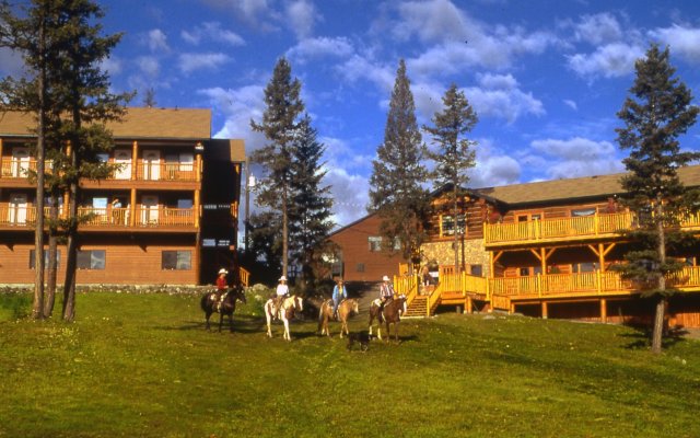 Spruce Hill Resort & Spa