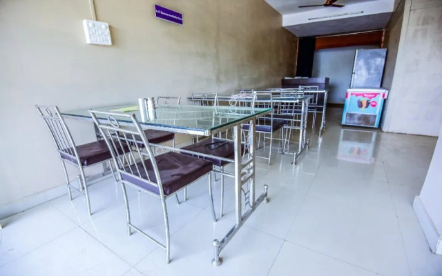 Hotel Delight By OYO Rooms