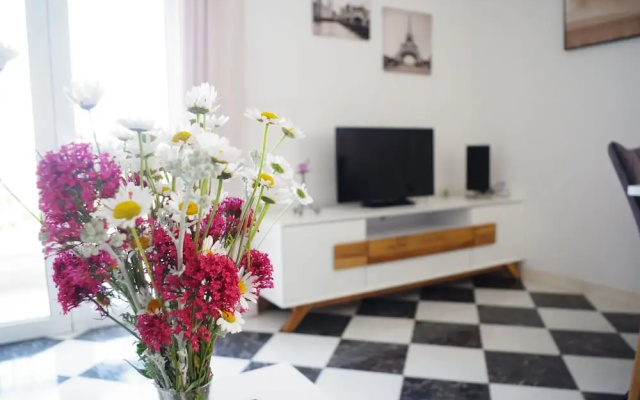 Apartments Zvonko